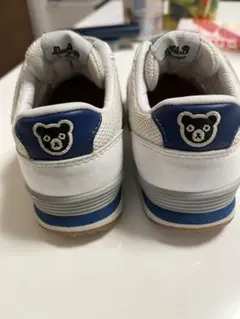Double.B クマ刺繍 スニーカー ホワイト/ブルー