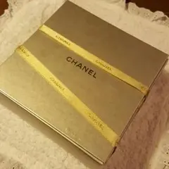 CHANEL　ギフトボックス