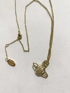 【本日限定価格】Vivienne Westwood Nora オーブ ネックレスのサムネイル