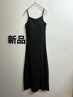新品☆夏物値下げ☆カップ付きキャミワンピース ブラック