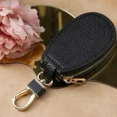 未使用品　レザー調スマートキーケース カラビナフック付 ブラックカラー