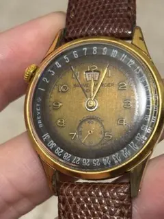 Baume & Mercier 手巻き時計 トリプルカレンダー　アンティークのサムネイル
