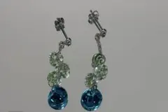 ハンドメイド ピアス ブルー×グリーン クリアビーズ 揺れるピアス