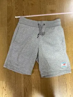 New Balance グレー ハーフパンツ メンズM