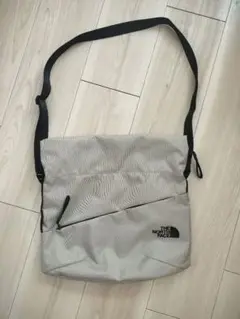 THE NORTH FACE ピレネーショルダーバッグ ノースフェイス 美品