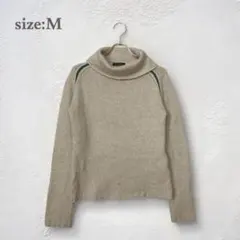 タートルネックセーター　ニット　長袖　ウール混　アンゴラ混　ベージュ　秋冬　細身