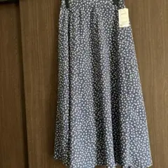 アベイル花柄スカートL未使用♡のサムネイル
