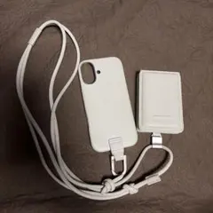 objcts.io iPhone17ケース＋デタッチャブルストラップ付ウォレット