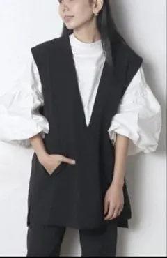 meri Vネックウエストマークブラウス カシュクール風ベスト <未使用品