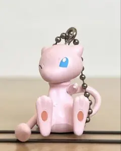 ポケットモンスター しっぽみてみて！ボールチェーン付きマスコット　ミュウ