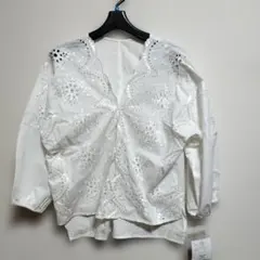 未使用品　しまむら　アクセサリー付きコットンブラウス　Lサイズ
