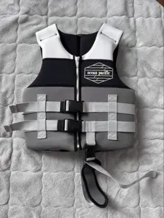 ocean pacific キッズライフジャケット Sサイズ　110〜130