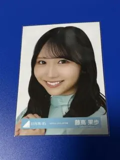 日向坂46 JOYFUL LOVE MV服裝