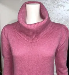 UNIQLO 毛糸ニットワンピース　ピンク系
