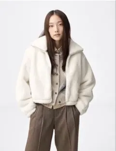 GU フラッフィーブルゾン