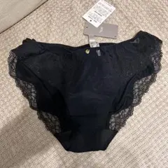 S N°21 黒　ブラック　レース　インナー　下着　ショーツ　パンツ S N°21 黒 ブラック レース インナー 下着 ショーツ パンツ - メルカリ