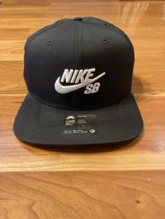 NIKE SB キャップ ブラックのサムネイル