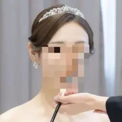 【新品未使用・即日発送】ブライダルティアラ 上品 ティアラ 結婚式