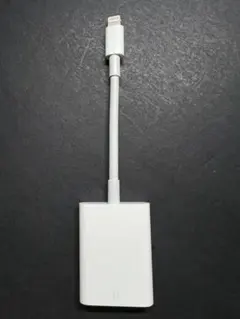 Apple  純正 Lightning ー SD カードカメラリーダー