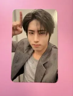 straykids スキズ ハン トレカ 更新特典