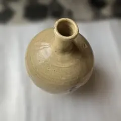 ミナペルホネン クリーム色の陶器花瓶 限定 - メルカリ