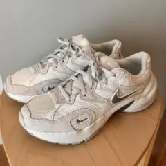 ナイキ AL8 ウィメンズシューズ Nike Summit White 24.5のサムネイル