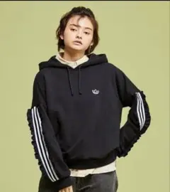 adidas originals／フリル付きフードトレーナー スウェットパンツ