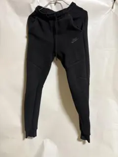 希少ナイキテックフリースジョガーパンツ