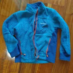 モンベルのフリース（140）