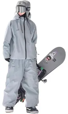 ブルースノーボードウェア