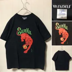 人気❗️SURKU CAFE スルク カフェ 赤豹 プリント Tシャツ 黒Mのサムネイル