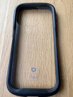 iFace Reflection ブラックハードケース　15pro用
