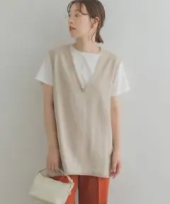 F by ROSSO Vネック ベージュトップス