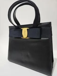 サルヴァトーレフェラガモ ヴァラリボン ハンドバッグ ネイビー ゴールド金具