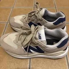 New Balance スニーカー