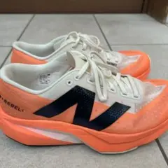 【ニューバランス】メンズ　ランニングFuelCell Rebel v4 26cm