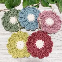 (F2)お花のコースター アクリルたわし ガーランド 5枚セット ハンドメイド