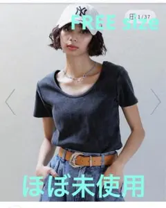 ほぼ未使用⭐️PAGEBOY 半袖Tシャツ　トップス　カットソー　フリーサイズ