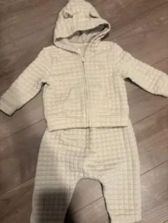 GAP アイボリー フード付き キルティング上下セット