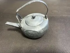 南部鉄器 山京銘 鉄瓶形小型置時計 ジャンク品 M R5608 - メルカリ