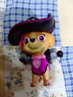 セール　【レア海外製品】パウパトロール　スカイ 海賊フィギュア