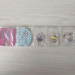 ちいかわ サンリオ レイヤーアクリルスタンド うさぎ　ポムポムプリン