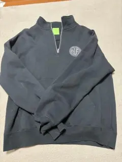 HUF ハーフジップ スウェット ブラック Mサイズのサムネイル