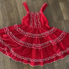 キッズ　ワンピースドレス　3段フリル　130㌢