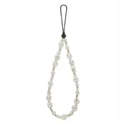 Casetify パールスマホストラップ