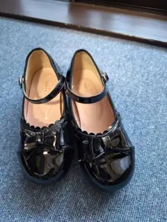 組曲 KUMIKYOKU キッズ　エナメル靴 19.0cm フォ…