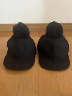 petit main ポンポン付き黒キャップ　52cm 2個セット
