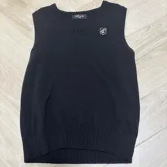 COMME CA ISM ブラック Vネックベスト 130