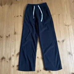 黒のコーデュロイ風ストレートパンツ Lサイズ