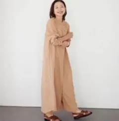 新品タグ付き】HeRIN.CYE フレアオールインワン ベージュ サイズ36